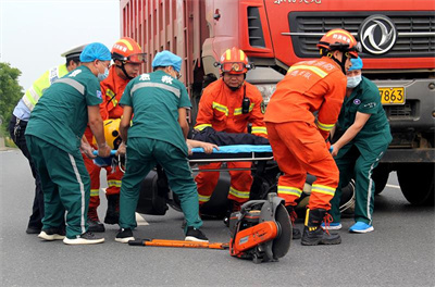 南靖沛县道路救援